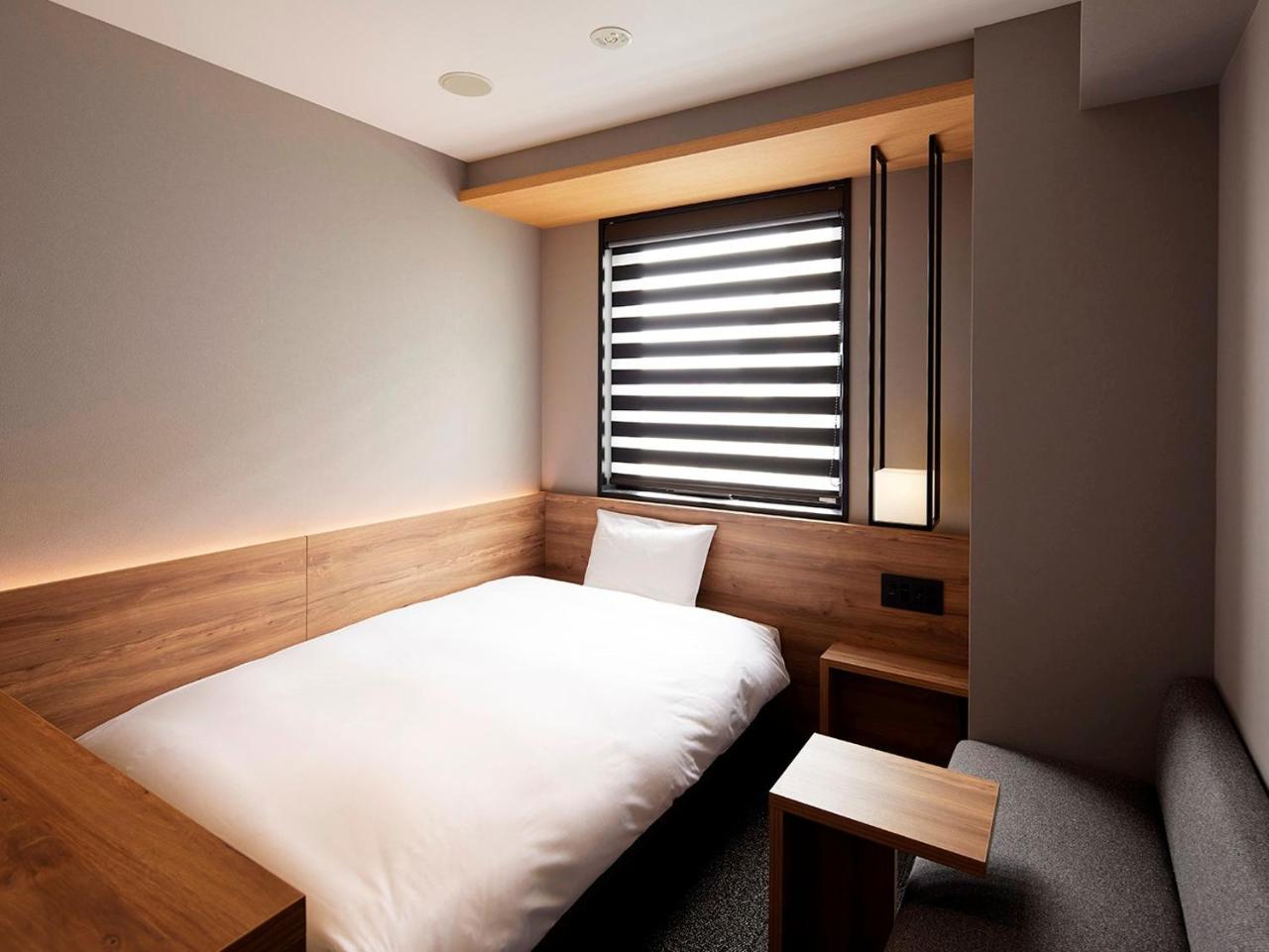Hotel Androoms Shin-Osaka Exterior foto
